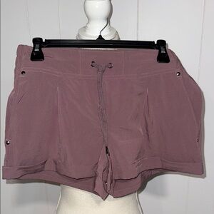 Mondetta Women's High Waist Mauve Shorts